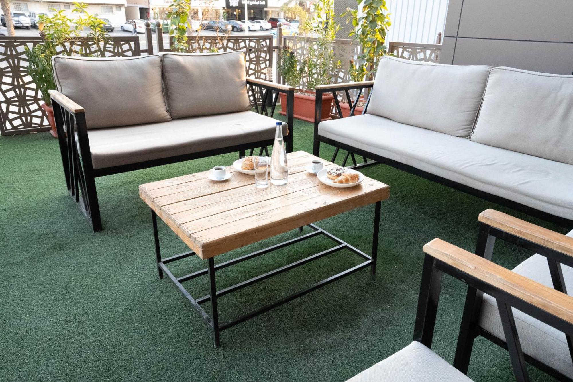 Garden Residence Hotel 리야드 외부 사진